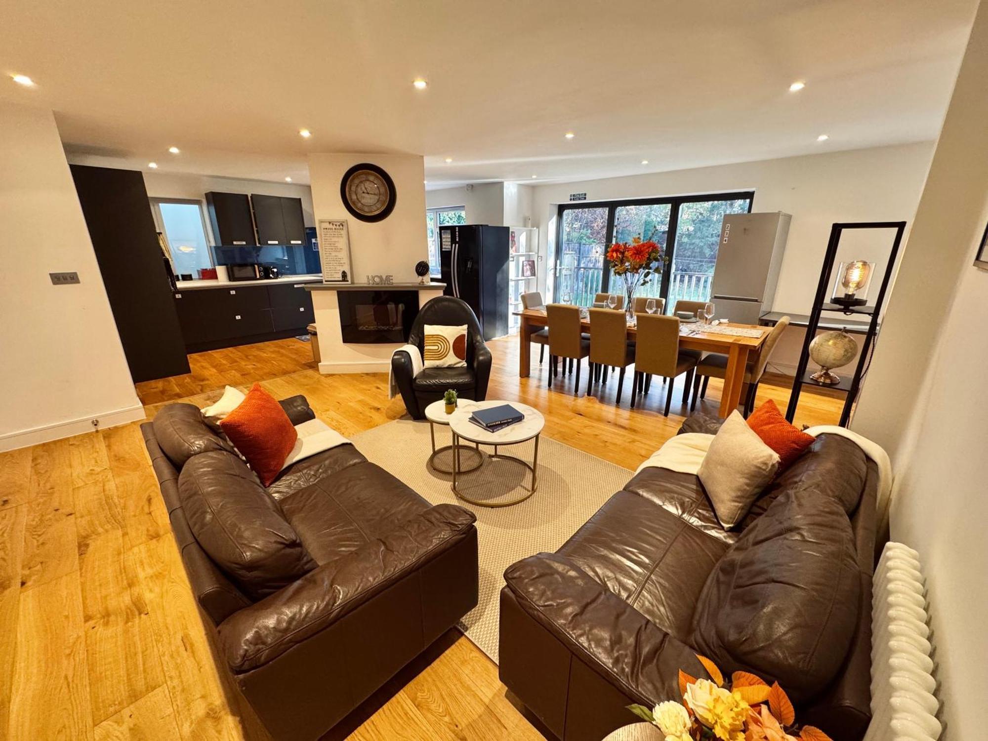 En-Suites With Free Parking 30Min To Central London Exterior photo