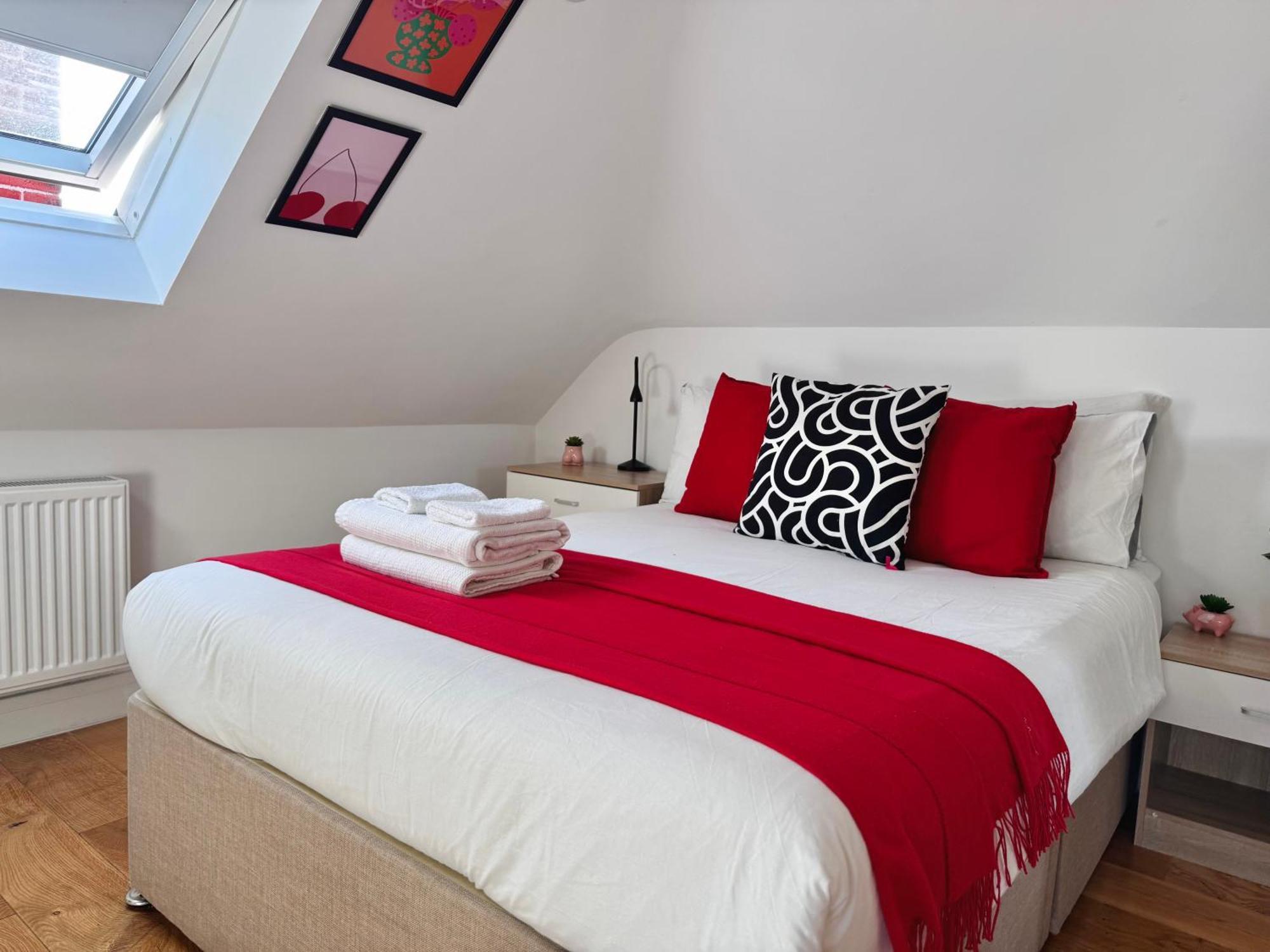 En-Suites With Free Parking 30Min To Central London Exterior photo